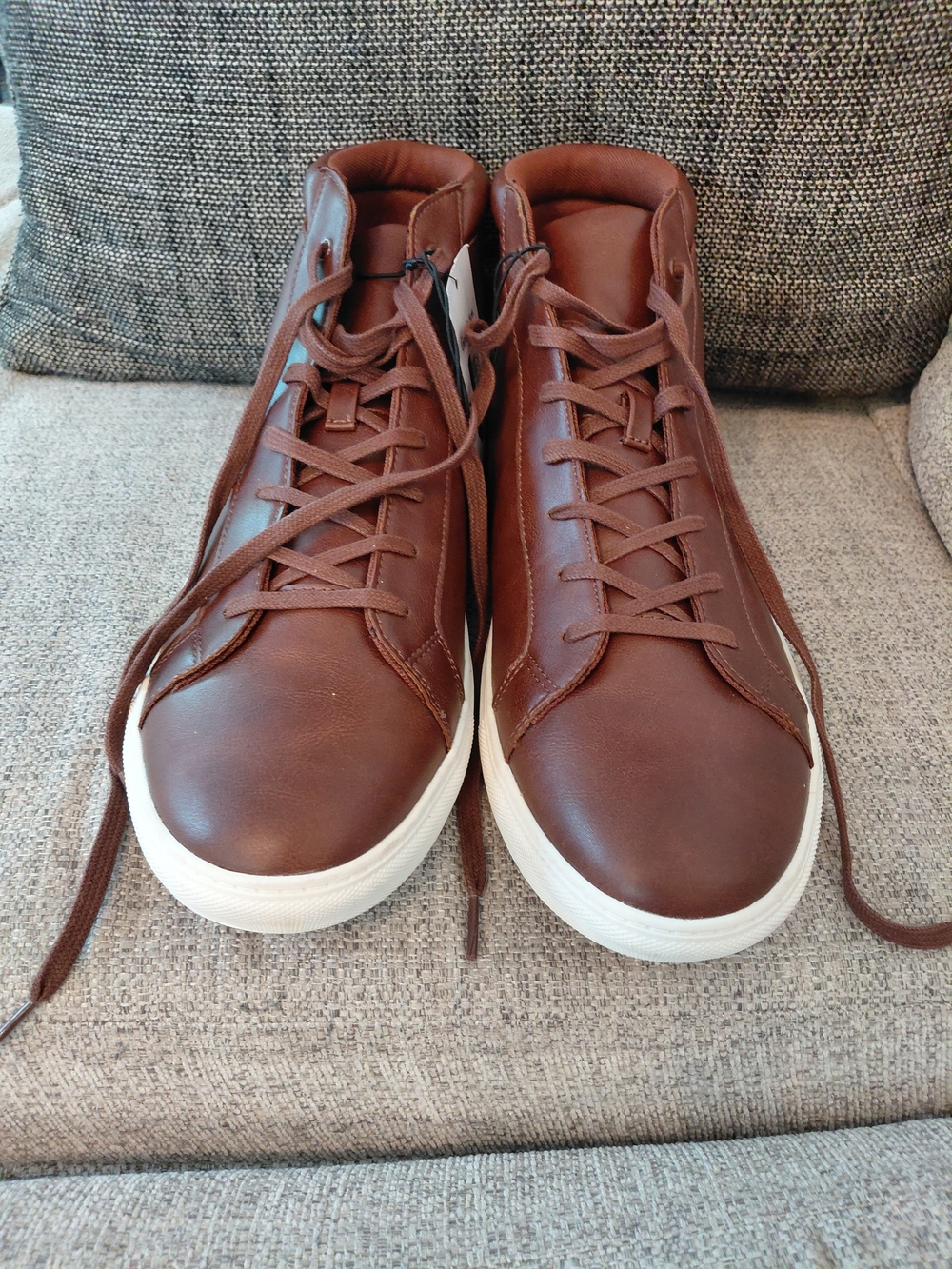 Good Fellow & Co Men's Casual High-Top Sneakers in Brown